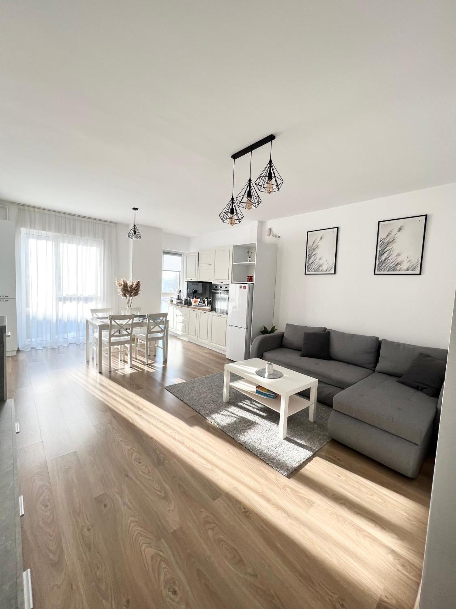 Central Residence Baia Mare Exterior photo